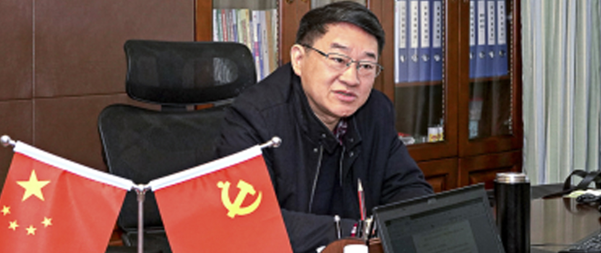 《四川日报》开年访谈——记者对话尊龙凯时集团党委书记、董事长任丁