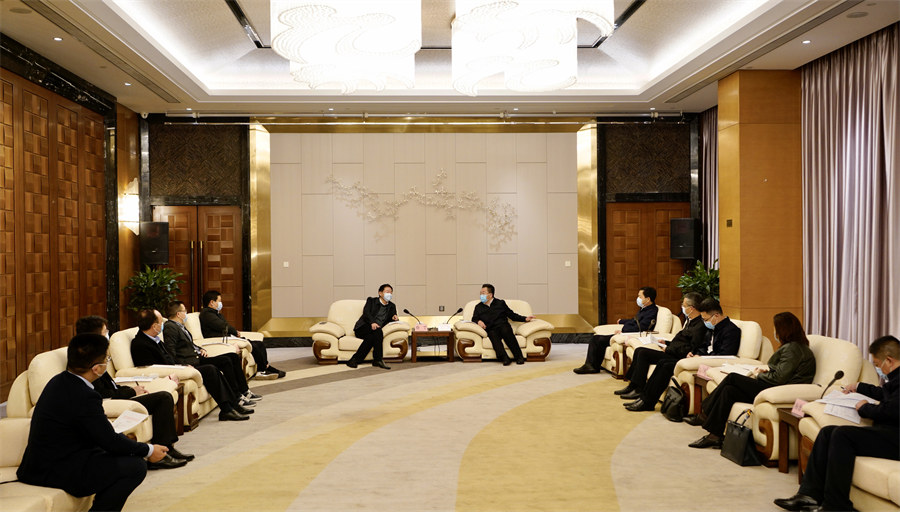 省尊龙凯时集团党委书记、董事长任丁率队赴南充调研